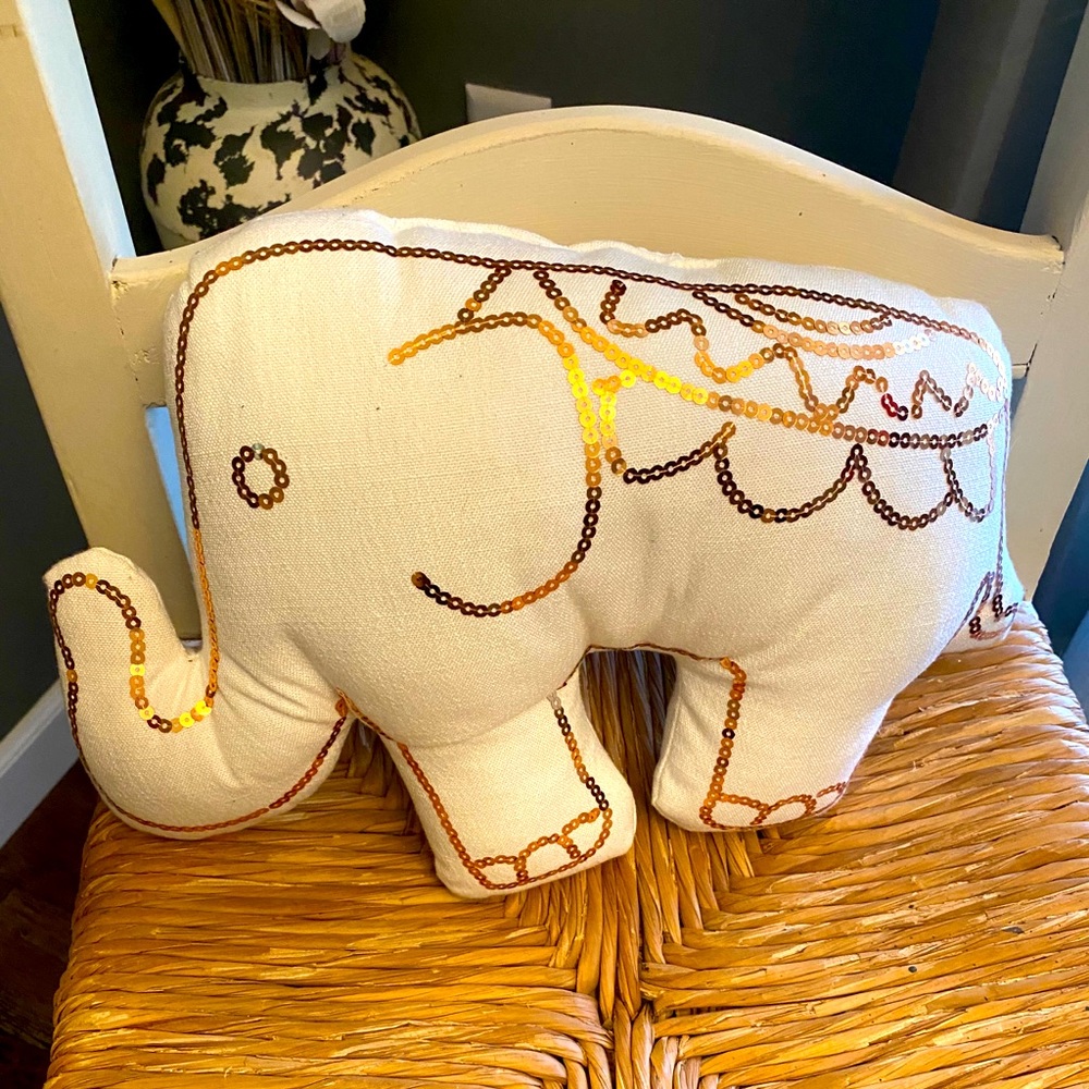 Elephant Pillow 🐘🌟